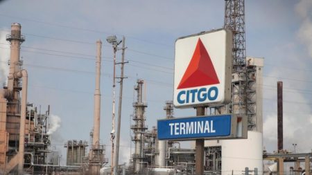 Ex-presidente da Citgo desaparece na Venezuela após prisão: parentes temem por sua vida