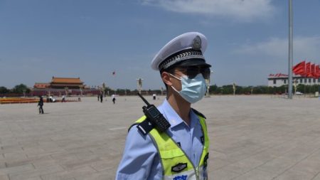 Dezenas de milhares ‘desaparecem’ na China sob o sistema de ‘sequestros estatais’, afirma relatório