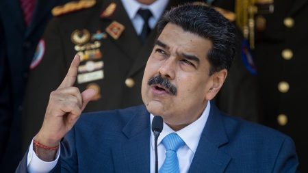 Maduro anuncia que Venezuela fabricará “em breve” drones para defesa