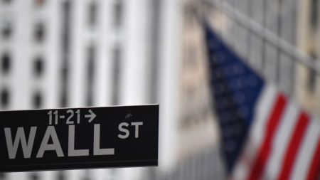 Wall Street: água deve começar a ser comercializada no mercado financeiro