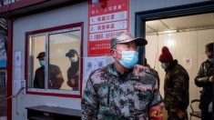 Residente Chinês confinado devido ao vírus mata a punhaladas um voluntário de controle da epidemia