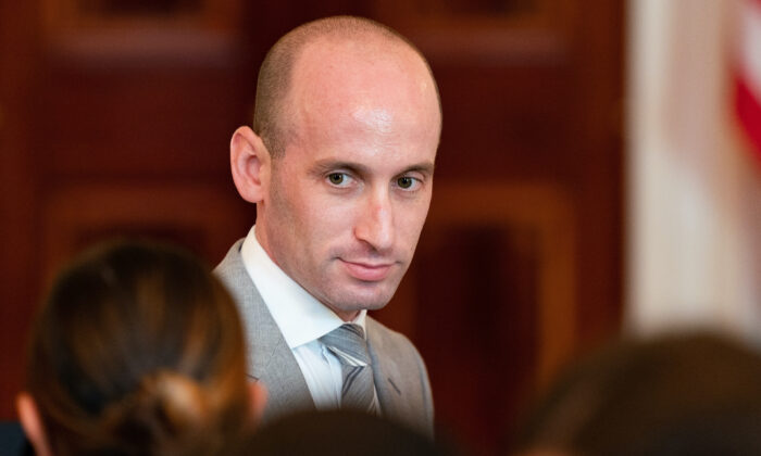 O conselheiro sênior da Casa Branca Stephen Miller em um evento na Casa Branca em Washington em 8 de julho de 2020 (Anna Moneymaker-Pool / Getty Images)
