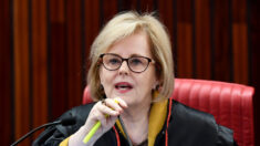 Rosa Weber suspende julgamento sobre decretos de armas de Bolsonaro