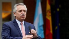 Crise no governo argentino se aprofunda enquanto presidente avalia renúncias