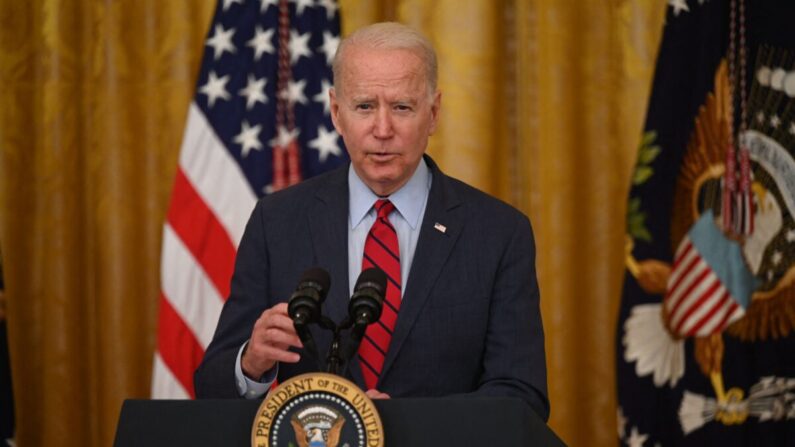 O presidente Joe Biden fala sobre o acordo de infraestrutura da Sala Leste da Casa Branca em Washington em 24 de junho de 2021 (Jim Watson / AFP via Getty Images)
