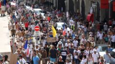 ‘Pode ficar com seu passe’: Protestos em massa surgem contra passaportes de vacina COVID-19 na França