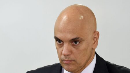 Alexandre de Moraes nega prisāo domiciliar a Roberto Jefferson