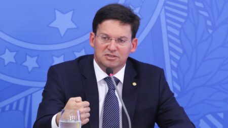 Auxílio Brasil é uma conquista da sociedade, diz ministro da Cidadania