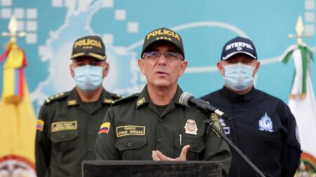 Dissidentes das Farc recebem traficantes mexicanos na Venezuela