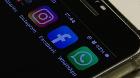 Facebook, Instagram e WhatsApp voltam a apresentar instabilidade