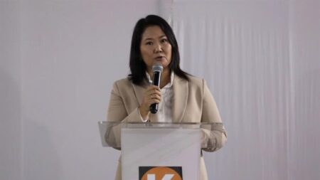 Fujimori anuncia que seu partido assinará proposta para destituir presidente Castillo