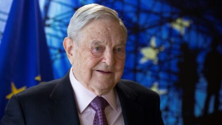 George Soros descreve os perigos apresentados pelo regime autoritário do PCC em 2022