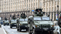 “Minha mãe ouviu explosões e gritou a guerra está chegando”: ucranianos reagem à invasão russa