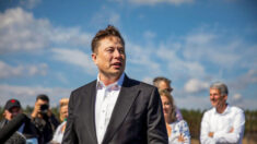 Elon Musk avisa Ucrânia que usuários da Starlink podem ser alvos da Rússia