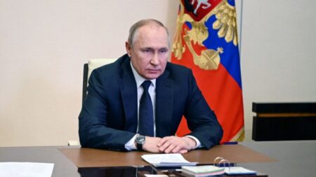 Putin promulga anexação de Donetsk, Lugansk, Kherson e Zaporizhzhia