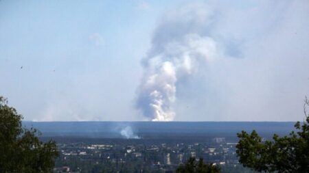 Rússia deixa dezenas de milhares de ucranianos sem eletricidade após ataque