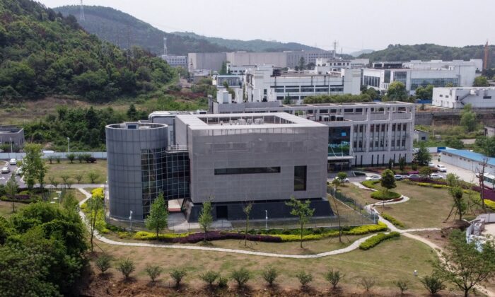 Uma vista aérea mostra o laboratório P4 no Instituto Wuhan de Virologia em Wuhan, na província central de Hubei, na China, em 17 de abril de 2020 (Hector Retamal/AFP via Getty Images)