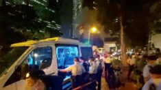 Homem é preso em Hong Kong depois de prestar homenagem à rainha
