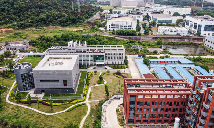 O laboratório P4 no campus do Instituto Wuhan de Virologia em Wuhan, província de Hubei, China, em 13 de maio de 2020 (Hector Retamal/AFP via Getty Images)