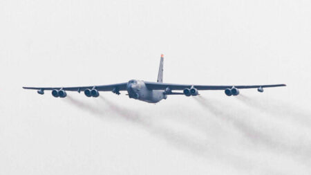 EUA enviará bombardeiros B-52 com capacidade nuclear para Austrália diante das tensões crescentes provocadas pela China