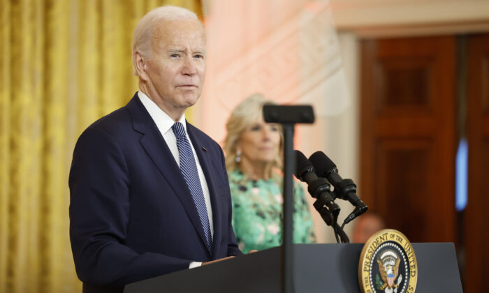 O presidente Joe Biden fala na Sala Leste da Casa Branca em Washington, em 24 de outubro de 2022 (Anna Moneymaker/Getty Images)