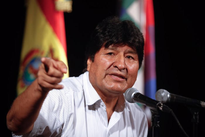 Evo Morales sugere que presidente da Bolívia enganou povo boliviano em possível “autogolpe”