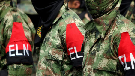 Confronto entre ELN e dissidência das FARC deixa 10 mortos na Colômbia