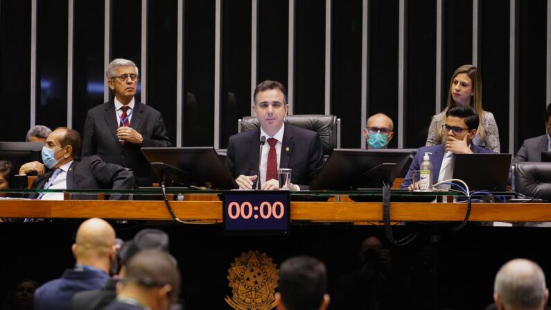 (© Pablo Valadares/Câmara dos Deputados)