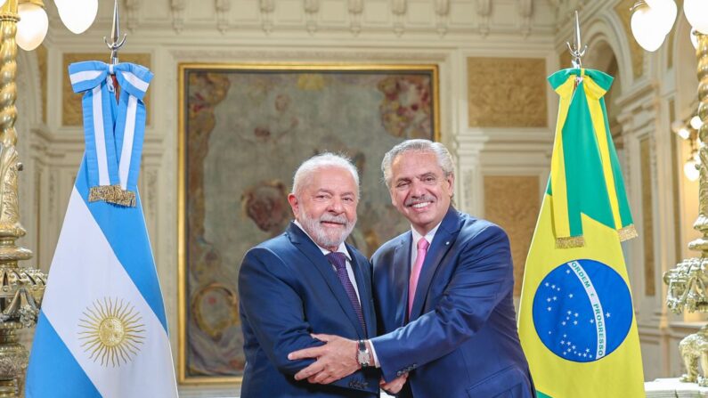 Os presidentes Lula e Fernandez (© Ricardo Stuckert/PR)