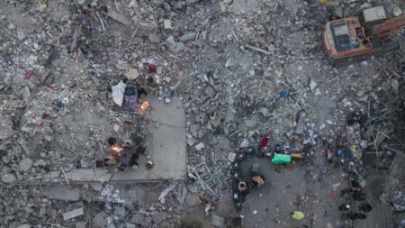 Número de mortos na Turquia e Síria por terremotos passa de 35 mil