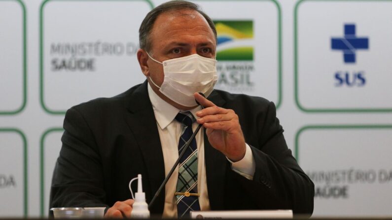 Ministro da Saúde, Eduardo Pazuello, durante coletiva sobre as acoes do ministério contra a Covid-19 (© Fabio Rodrigues Pozzebom/Agência Brasil)