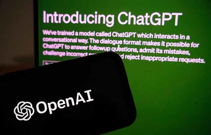 Uma imagem de arquivo mostra a página de introdução do ChatGPT, um modelo interativo de chatbot de IA (EFE/EPA/WU HAO)