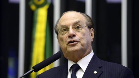 Supremo extingue pena do ex-deputado Paulo Maluf