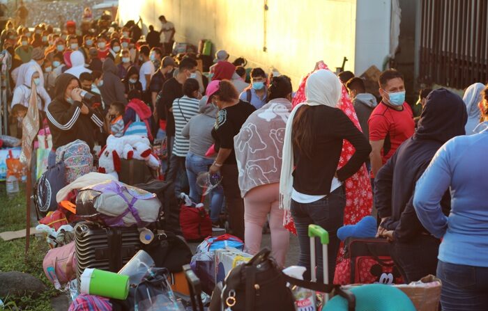 Migrantes nicaraguenses permanecem na cidade fronteiriça de Paso Canoas (Panamá), em foto de arquivo (EFE/Marcelino Rosario)