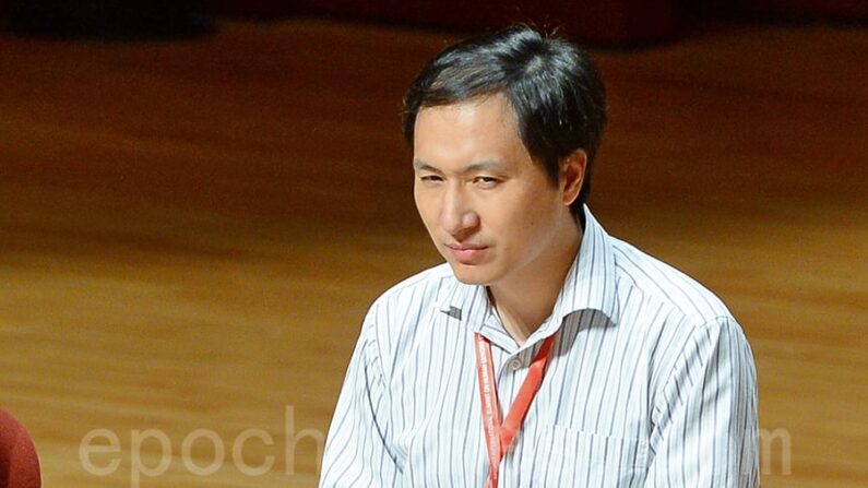 He Jiankui anunciou em Hong Kong em novembro de 2018 que havia editado genes de embriões humanos para torná-los resistentes à infecção pelo HIV. (Sung Pi-Lung/The Epoch Times)