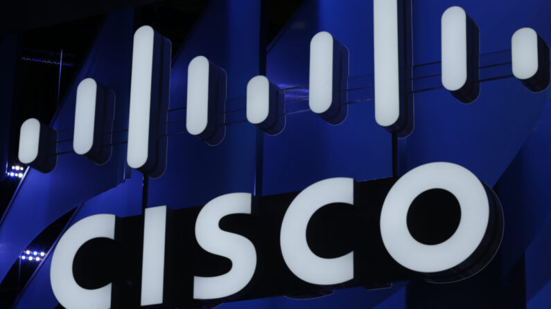 O logotipo da Cisco no Mobile World Congress (MWC) em Barcelona em 26 de fevereiro de 2018. (Pau Barrena/AFP via Getty Images)