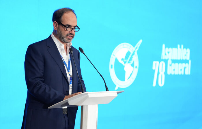 Fotografia de arquivo em que o presidente da Associação Interamericana de Imprensa (SIP), Michael Greenspon, foi registrado em Madri (EFE / Borja Sánchez)