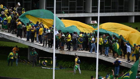 Ausência de Torres e falhas na inteligência foram decisivas para o 8 de janeiro, aponta PF