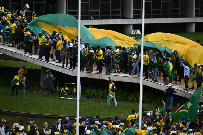 Ausência de Torres e falhas na inteligência foram decisivas para o 8 de janeiro, aponta PF