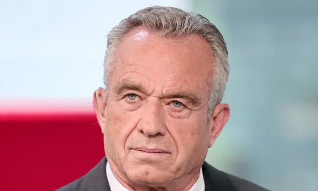 Robert F. Kennedy Jr. visita "The Faulkner Focus" no Fox News Channel Studios em N.Y.C., em 2 de junho de 2023. (Jamie McCarthy/Getty Images)