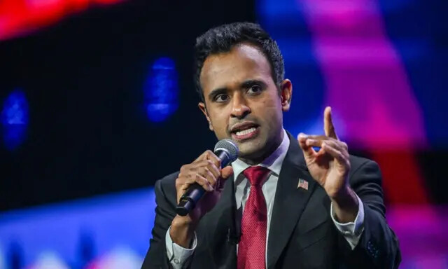 Vivek Ramaswamy, candidato presidencial republicano em 2024, fala na conferência Turning Point Action USA em West Palm Beach, Flórida, em 15 de julho de 2023. (Giorgio Viera/AFP via Getty Images)
