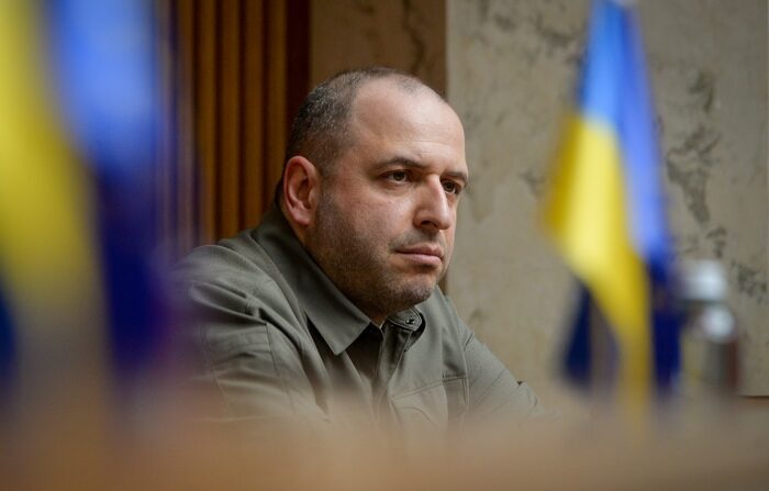 O novo ministro da Defesa da Ucrânia, Rustem Umerov, no Parlamento ucraniano. (EFE/EPA/Andrii Nesterenko)
