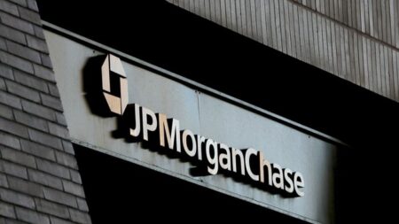 CEO do JPMorgan alerta que chegou o “momento mais perigoso” em décadas