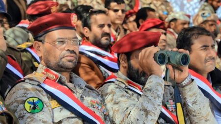 Houthis respondem que classificação de terroristas pelos EUA é “honra”