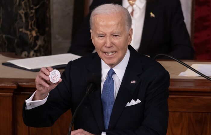 O presidente dos EUA, Joe Biden, fala durante o discurso sobre o Estado da União no Capitólio, em Washington DC (EFE/Michael Reynolds).