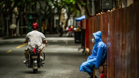 Os lockdowns da COVID-19 tiveram altos custos econômicos e de saúde: estudo sueco