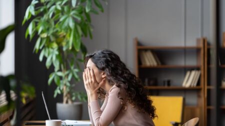 Como lidar com a verdadeira causa da sua procrastinação