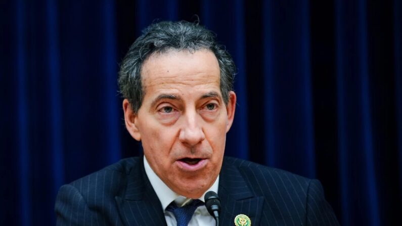 Membro graduado do Comitê de Supervisão da Câmara, o deputado Jamie Raskin (D-Md.), fala durante uma audiência em Washington em 14 de novembro de 2023. (Madalina Vasiliu/The Epoch Times)
