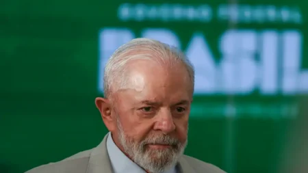 “Que monstro vai sair do ventre dessa menina?”, diz Lula ao comentar PL antiaborto