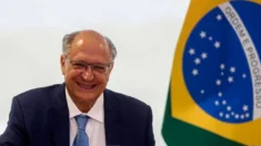 Em Pequim, Alckmin anuncia que farmacêutica chinesa investirá US$ 100 milhões no Brasil